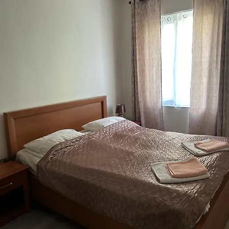 For Guests Einstein Apartment *