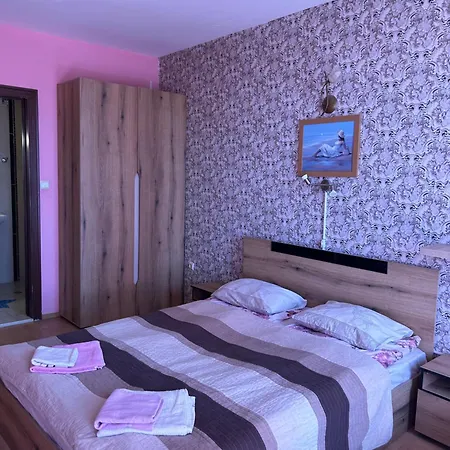 Apartment For Guests Einstein *