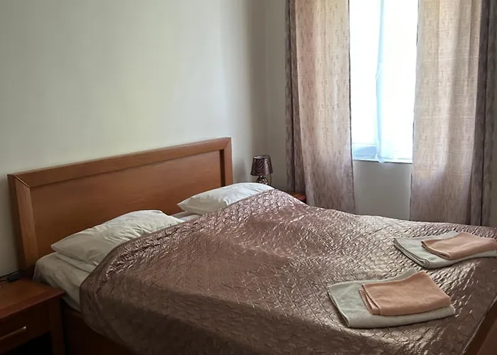 For Guests Einstein Apartment *