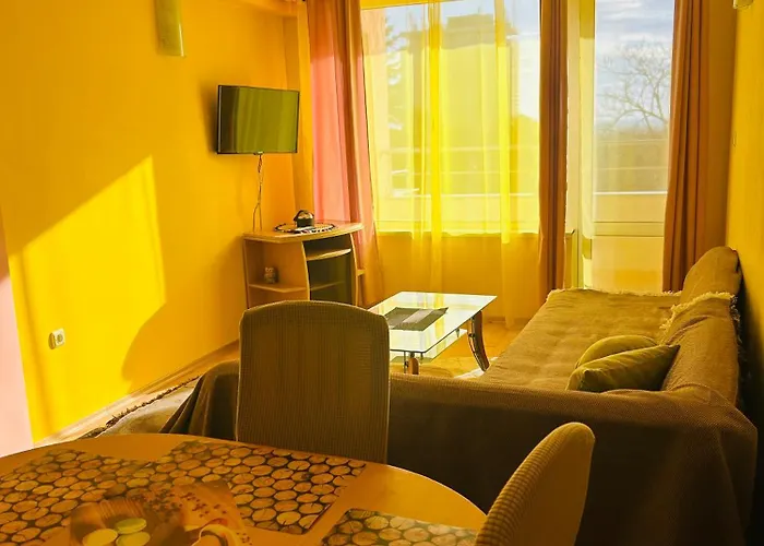 For Guests Einstein *