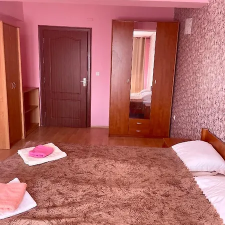 Apartament For Guests 