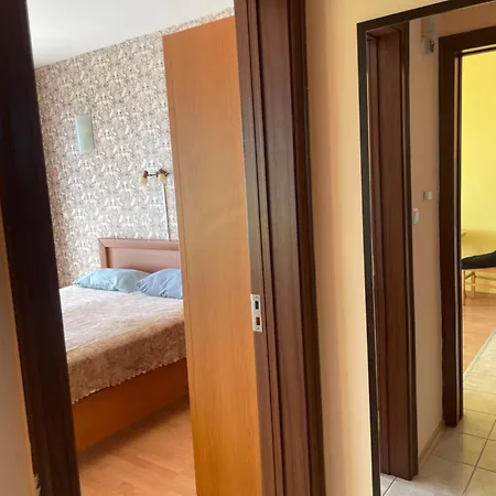 Apartament For Guests 