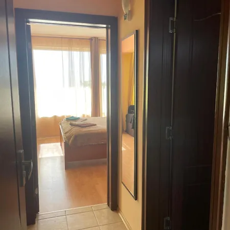Apartament For Guests 
