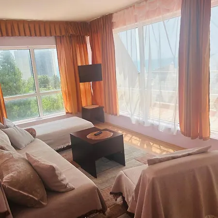 Апартаменты For Guests 